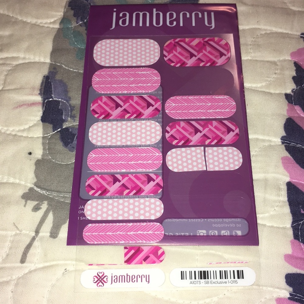 Jamberry nail wrap